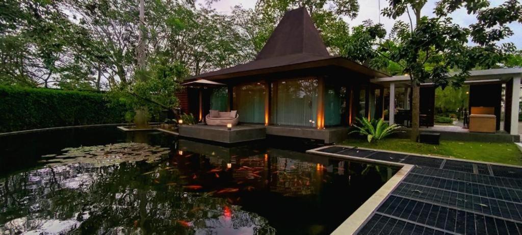 Djoglo Luxury Bungalow Wendit Buitenkant foto